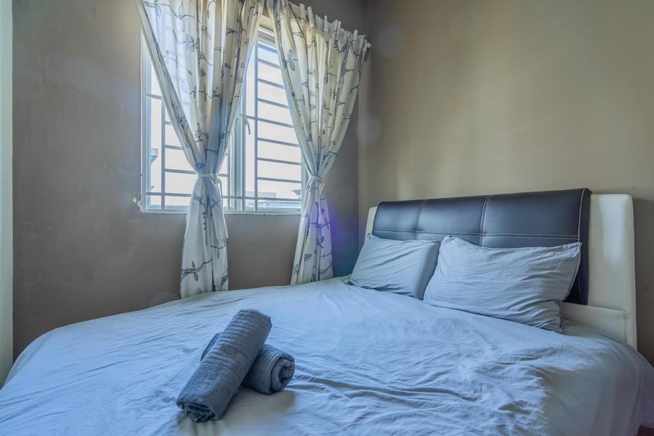 Cozy 2-Bedroom For 4 Pax With Pool - Subang Jaya Dış mekan fotoğraf